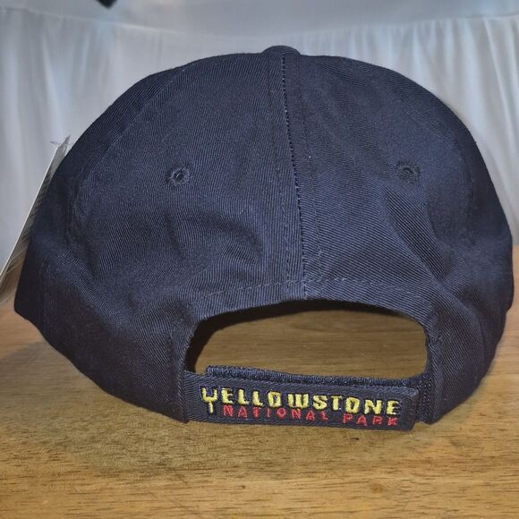 Yellowstone National Park Velcroback Hat - New - Picture 4 of 8